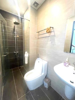 House 1 .1th floor, 4 bedrooms, 2 toilets, Chu Văn An, 1801 12, Bình Thạnh