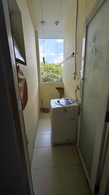 Share 1 room (1-2 people) in two bedrooms 2 toilets