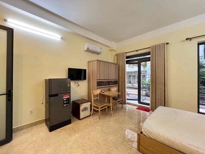 Rent Studio District 10 - A quiet alley building 35 meters.