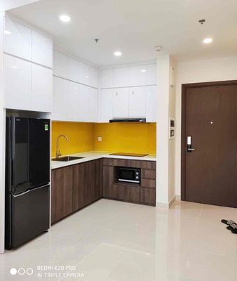 Rent a Newton Residence apartment. Two bedrooms. Two bathrooms. 76 meters.