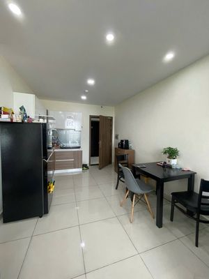 Rent the apartment for two bedrooms, one bathroom at Goldora Plaza for 10.5 million.