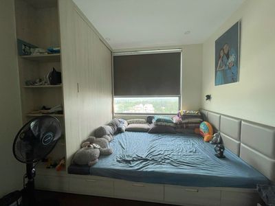 Rent the apartment for two bedrooms, one bathroom at Goldora Plaza for 10.5 million.