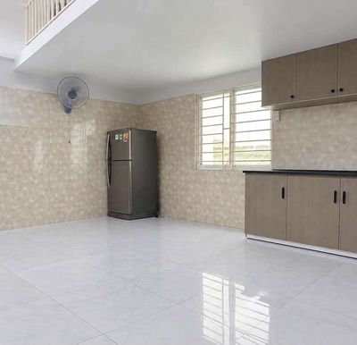 The student room, security, full interior, nice, clear.