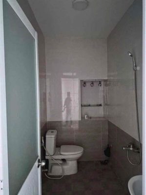 Renting a nice house-- independent neighborhood, Tân Hương, Tân Phú Rent: 15 million.