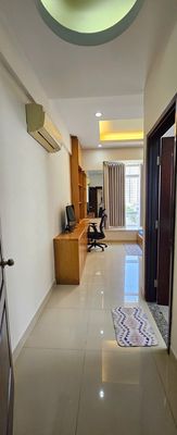 Need to rent the apartment Riverside Residence, Funky Funky, 85 m2 corner