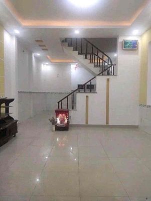 1 st 1st floor 2 bedroom 2 broad yard bathroom Số 2 near the Vietnamese Literary 9