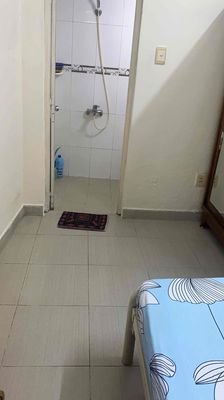 The room for women is full of conveniences.