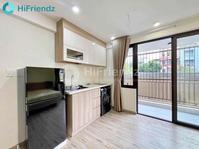 renting a super cool balcony studio full of comfort