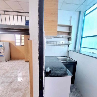 Lý Thường Kiệt - 4 x 7 - 7HH Bancol split kitchen