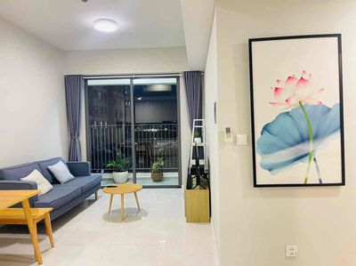 I'm ready to rent two bedroom two bathrooms in Masteri An Phú for 21 million net good price a