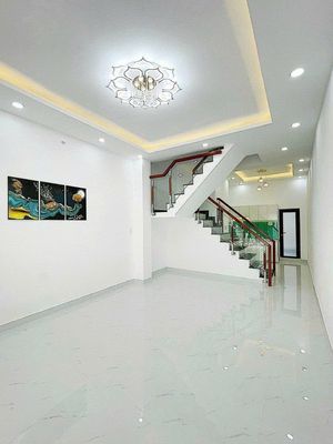 Need to rent an alley house 200/4 A Phạm Văn Hai-7* 5 Q.Tân Bình