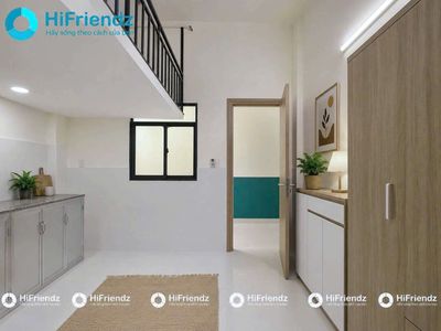 The low-priced suite is at the Bình Thạnh center near the universities.