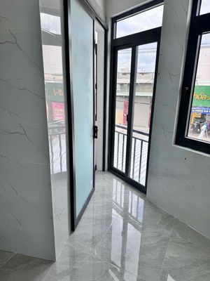 Rent a strategic cash house. Bình Trị Đông. Bình Tân