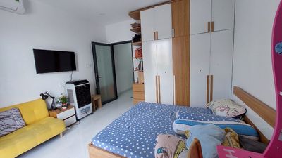 Rent a room full of furniture