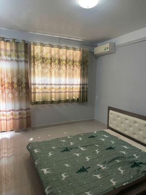The 2nd floor bedroom. A New Turtle Street, 4 x 16 meters.