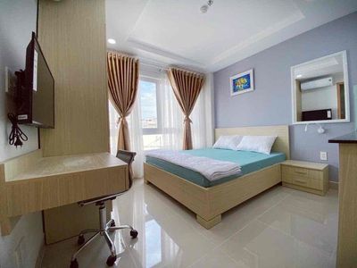 Rent the third county apartment with balconies near the turtle lake, cleh eight