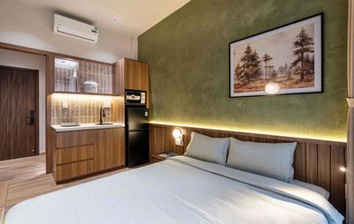Rent a balcony apartment - private washing machine in District 3