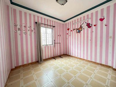 3 floors (4 x10 M) Tân Sơn Nhì 4 bedrooms 3 with an alley