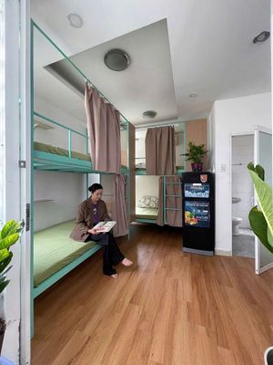 The Royal College dorm room next to the University of Lang cs1 Cô Bắc district 1