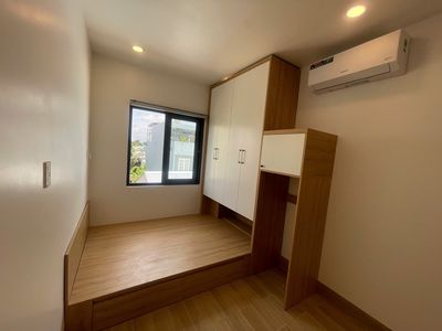 Shield 7, Room Full High Building, 20 meters, Sky Window, Moscow.