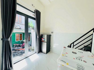 Renting room is 50 meters, washing pads in the 7th District.