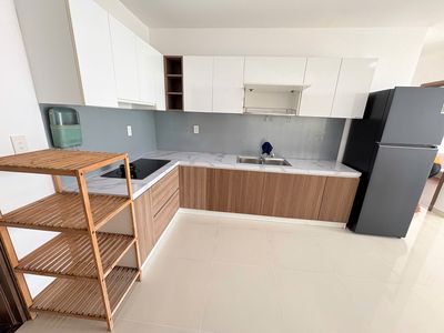 Need to rent three times the full interior bedroom Goldora Plaza.