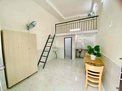 The full interior is 1 m8, 32 Trường Chinh.