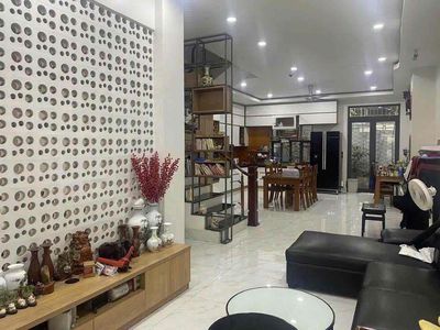 Renting the original house of Kadmc jamona City - 7th District