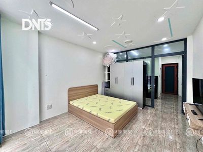 With 7 million5 in Lý Chính Thắng, there's one bedroom, a balcony cup.