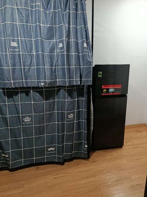 dorm room (new 100% building)
