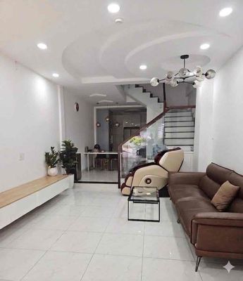 In front of Hiền Vương_4 x20 m_3 sheets full of 3 bedrooms