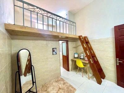 Dupex large interior, high guard standing, panned kitchen, sky window
