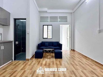 The apartment's super. 35 M2 -- the balcony -- 100 percent -- right here in aeon Tân Phú.