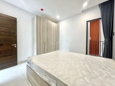 The 1st House is in Phú Nhuậnst.