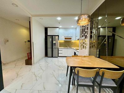 Rent a Sunrise CityView District 7h: