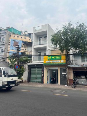 Nc 4 floor east of Hưng Phú