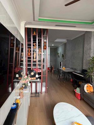 Nc 4 floor east of Hưng Phú