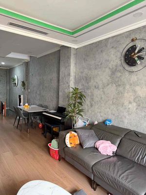 Nc 4 floor east of Hưng Phú