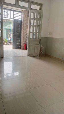 Rent the main apartment in Ward 12.