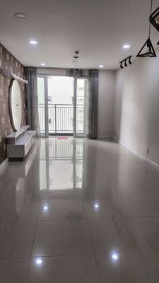 Rent an A-A An Fun block apartment. 961 Hậu Giang District 11th.