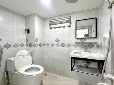Rent rooms near Funsuu, Bà Hom.
