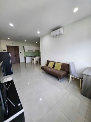 Central building, Phạm Văn Hai, tb: 2 p sleep, corner, 1.5 million a month.