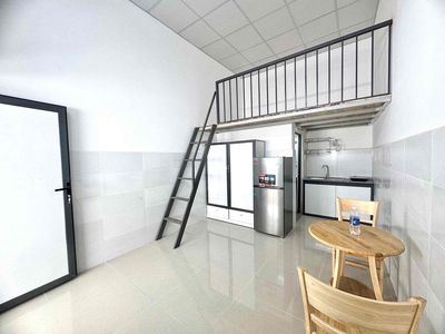 Rent Dupex Big Book Doors Next to New Shun, Mt. udg, District 4