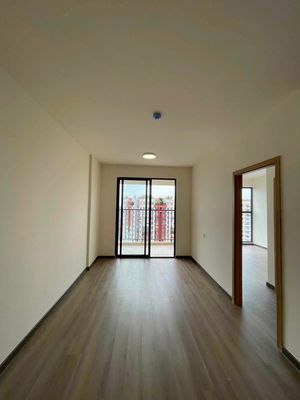 rented two bedrooms per second, toilet, large window, swimming pool