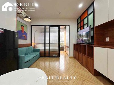 Rent the apartment. A full interior bedroom at the latest airport.