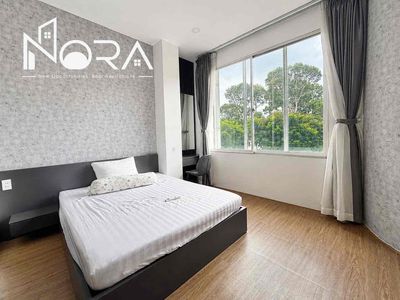 Rent the apartment. A full interior bedroom at the latest airport.