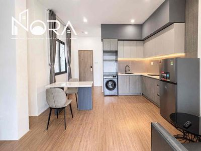Rent the apartment. A full interior bedroom at the latest airport.