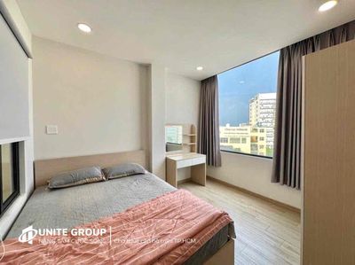 It's the owner of the apartment right now. Nơ Trang Long full of furniture 100 meters wide.