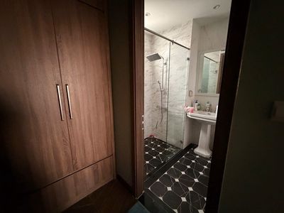 Rent the apartment of Ereti lifter Point - 143 meters2, 3 bedroom 3 toilets, good price