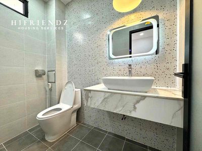 Super studio 30 square meters at the University of Medicine, District 5